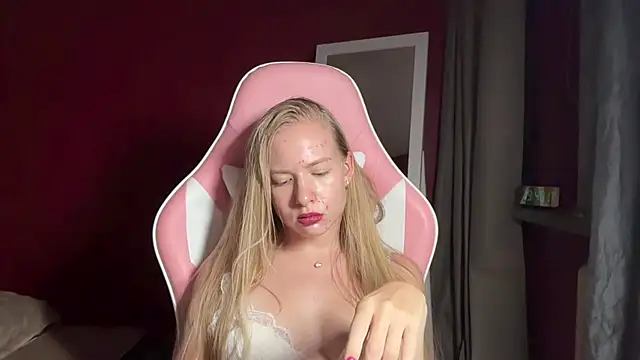 DarimBlondie