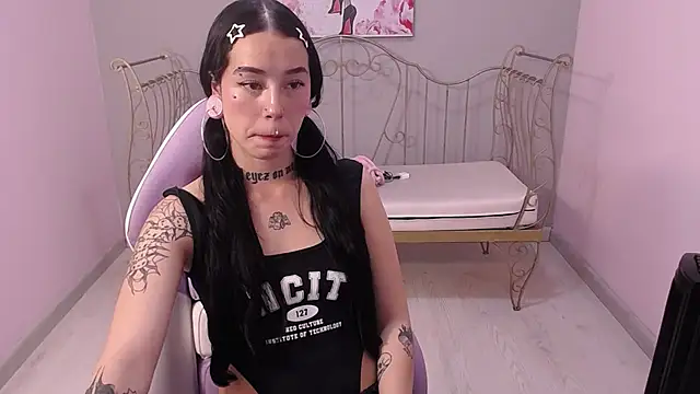 ABBY_X_COLLINS