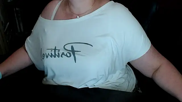 AlisaHot55