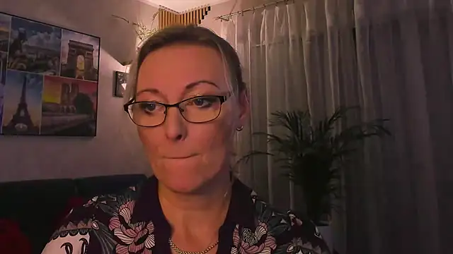 vanessa_chat