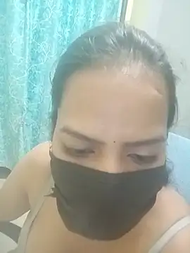 Ruchii_Singhh live cam on StripChat
