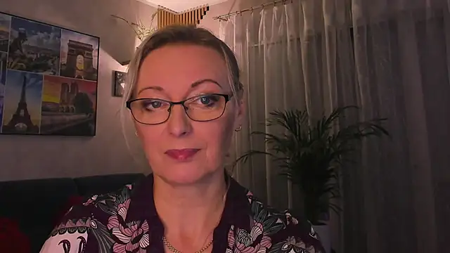 vanessa_chat