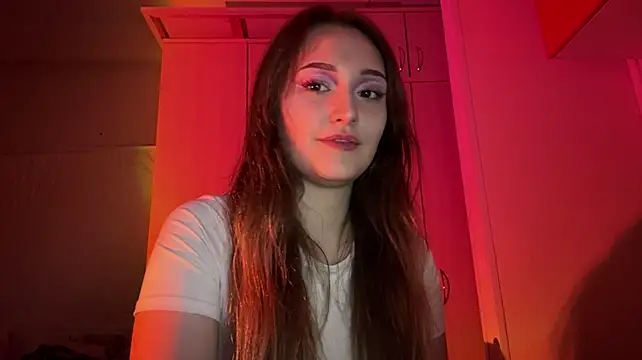 shereerepetowski (F teen) - Make me happy :)