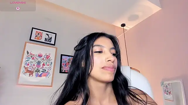 Tiffany_Low