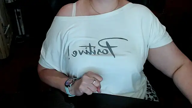 AlisaHot55 live cam preview