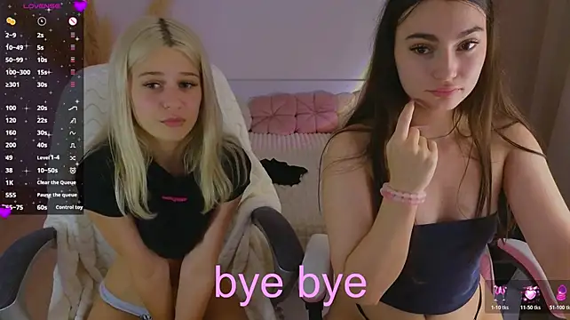 apheliastar (F teen) - leg-split in panties