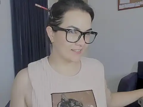 Babe-sofi live cam on StripChat