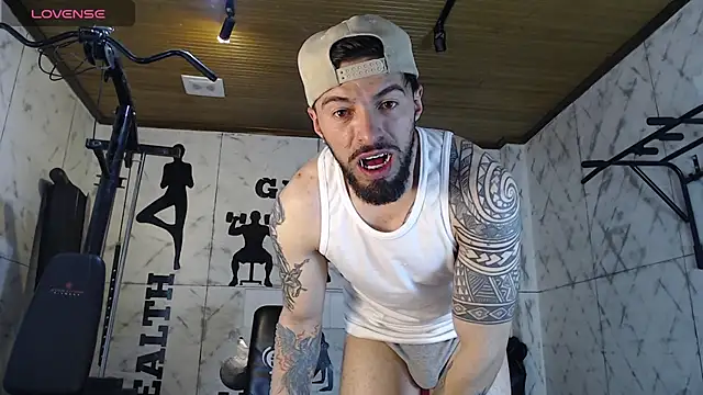 Liam_ashford live cam on StripChat