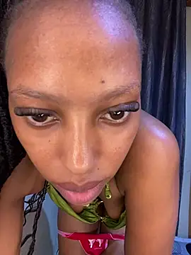 Sexylatisha