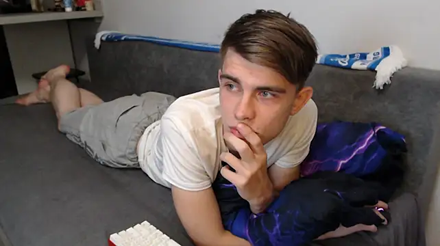 Student_Oliver webcam