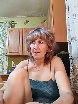 Laura_Kiss