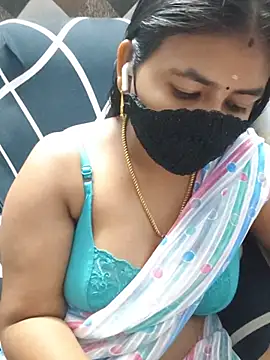 Tamil_Lotus live cam on StripChat
