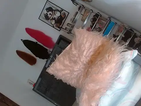 mia_campbellx
