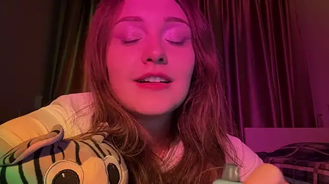 ShereeRepetowski live cam on StripChat