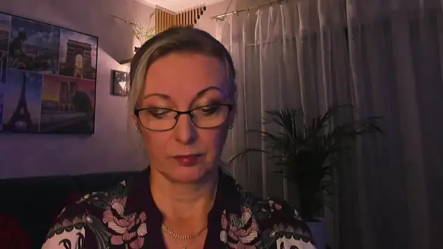 vanessa_chat