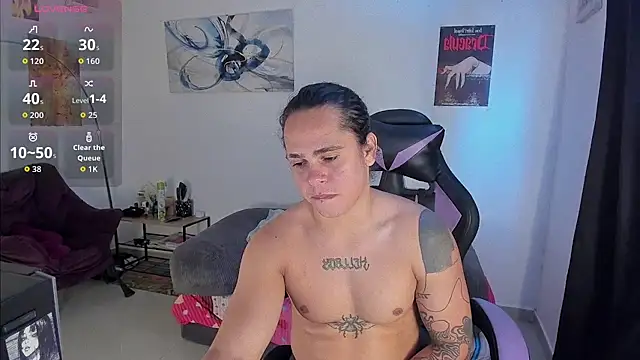 Maximiliano_scoott__ live cam on StripChat