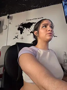 Isabella-Teen live cam