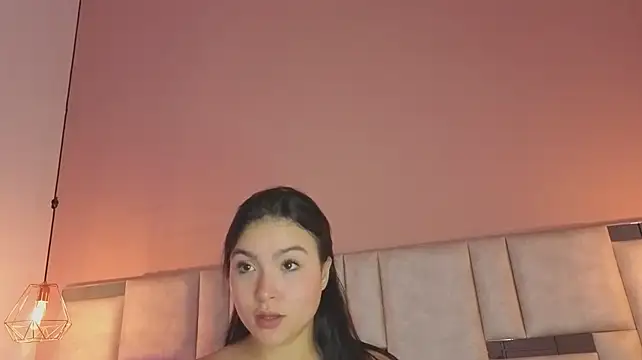 kylie_river live cam preview