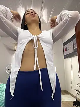 Marianahb-e live cam on StripChat