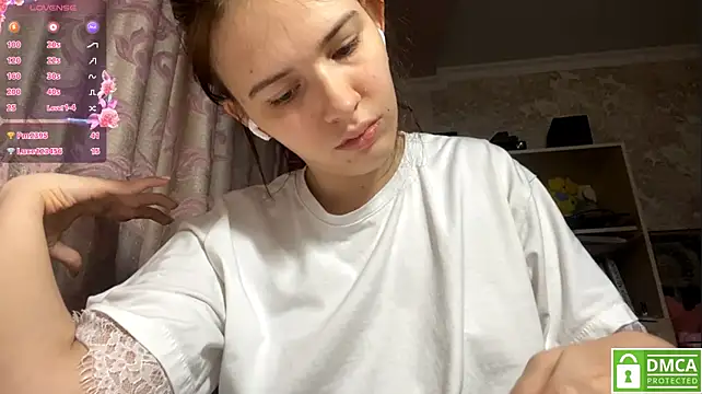 CeyaLier live cam on StripChat