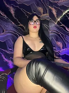 Madamedaphne_