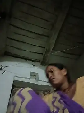 Vineeta_hot10