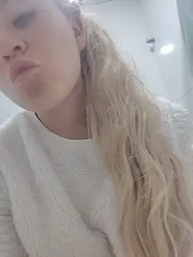 Angelwhite_25