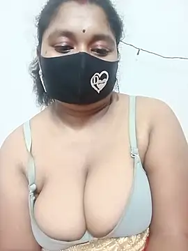 Pooja_Roy_7