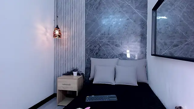 Natasha_Palmerr