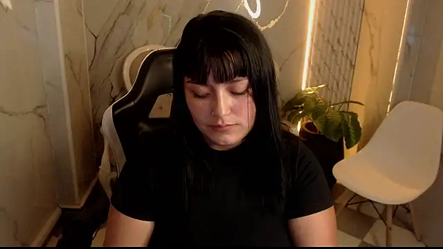 Amber_b_