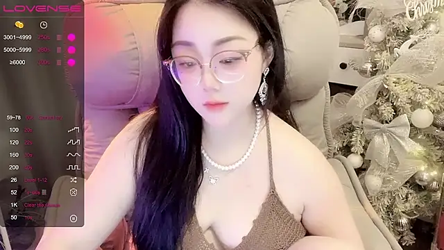 Monica-666888-