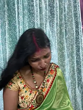 Priyaa_1433 live cam preview