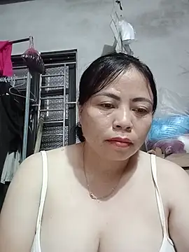 Lee_bee1
