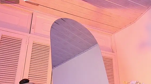 Katiaa_n live cam preview