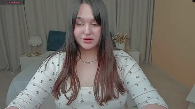 Mila_Vogue