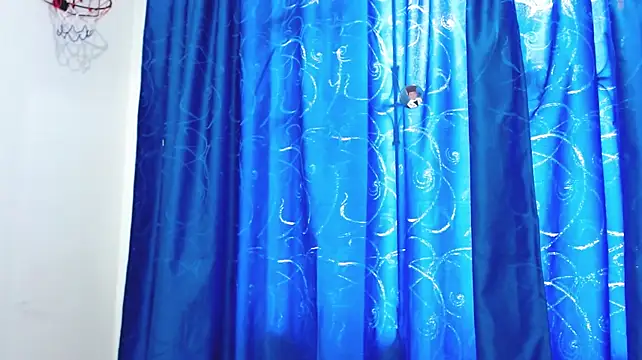 ZulyMichels live cam preview