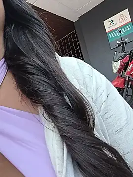 Melany_daring