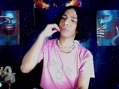 Model: Brittany_Queen_