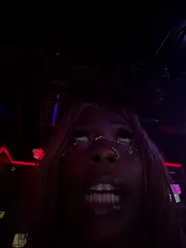 MadameMuse live cam