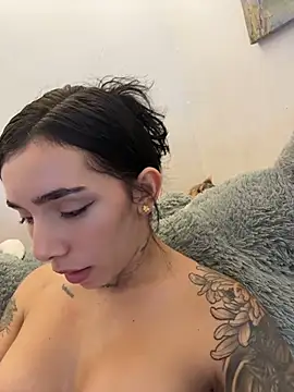 milasantana_ live cam on StripChat