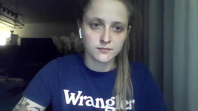 LeaWetGirl