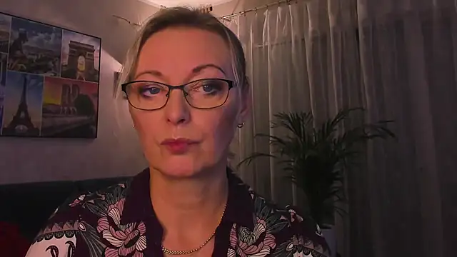 vanessa_chat