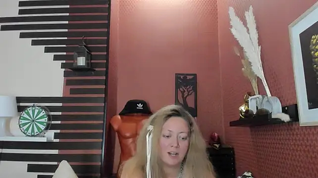 JessicaFoxie