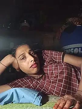 Pinki_thakur_1