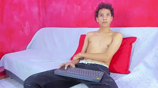 AXEL_DESIRE
