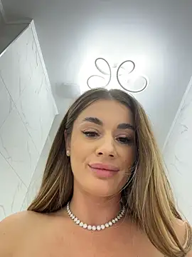 IsabellaEtthan live cam