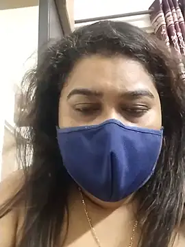 indianlisa5 live cam on StripChat
