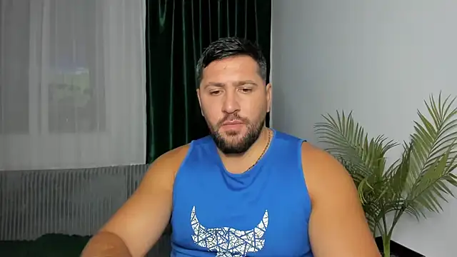 Gold_Alpha_Boy live cam on StripChat