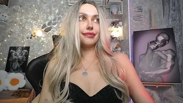 NickyAdamidi live cam on StripChat