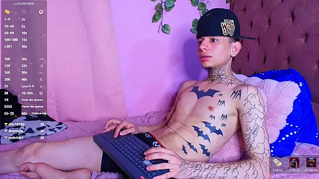TheBatMansion live cam on StripChat